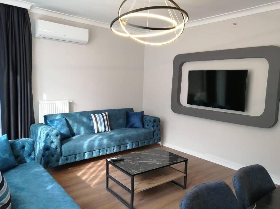 Sisli Apartment, 2 Bedrooms, 250 M Metro, New Modern Residence อิสตันบูล ภายนอก รูปภาพ