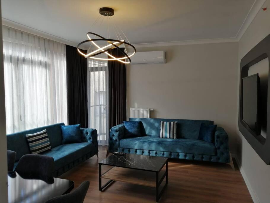 Sisli Apartment, 2 Bedrooms, 250 M Metro, New Modern Residence อิสตันบูล ภายนอก รูปภาพ