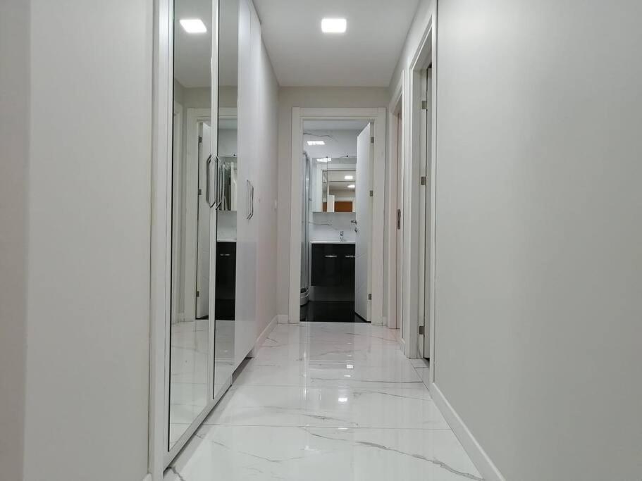 Sisli Apartment, 2 Bedrooms, 250 M Metro, New Modern Residence อิสตันบูล ภายนอก รูปภาพ